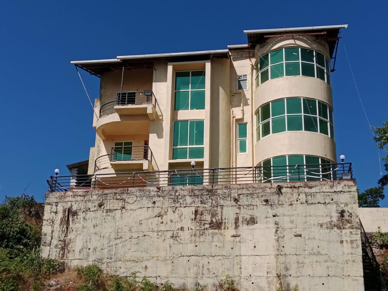 Dev Anand Villa Mahabaleshwar Exterior photo